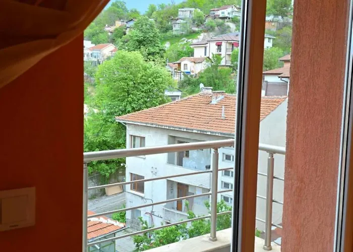 арт мезонет под тепето *