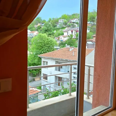 арт мезонет под тепето *